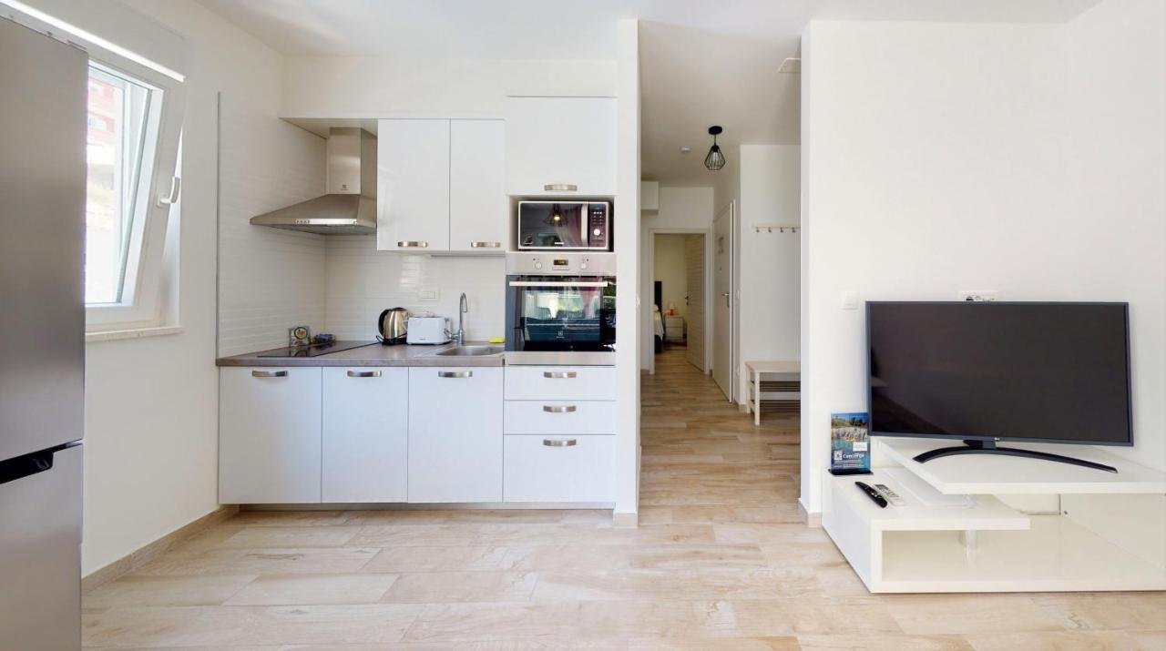 R&r Apartment *